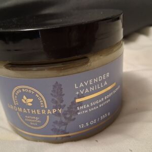 NEW Bath & Body Works Aromatherapy Lavender + Vanilla Scrub